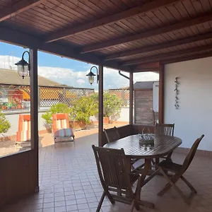Appartamento Attico Con Terrazza In Via Dei Traghetti, Lido di Ostia